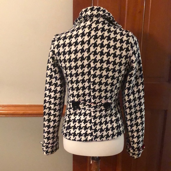 Body Central Jacket - Picture 2 of 8